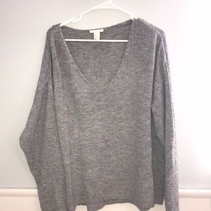 Grey sweater